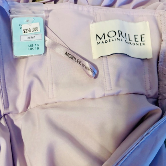 New Pretty Dress for Prom or Party - Picture 4 of 5